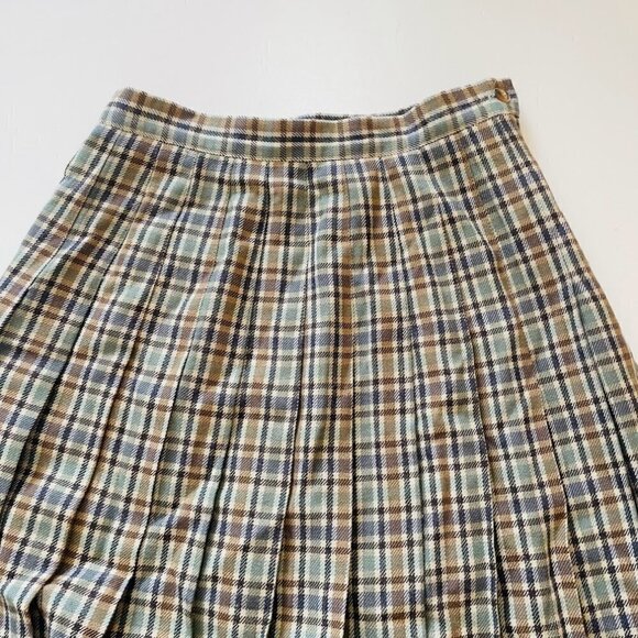 Vintage Skirt 100% Wool Pleated Tan Green Academic Cottagecore Library Made USA - Picture 2 of 7